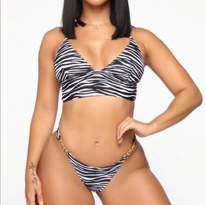 Swimsuit bikini 👙FASHION NOVA
